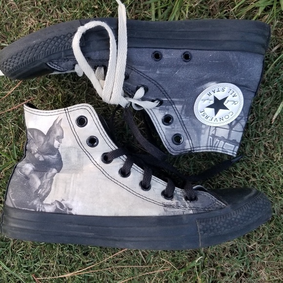 arkham converse